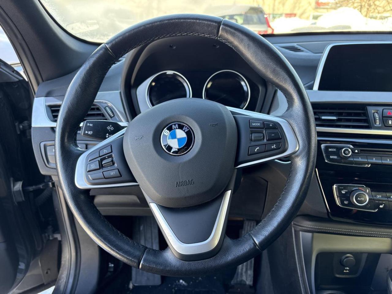 2019 BMW X1 xDrive28i AWD Photo