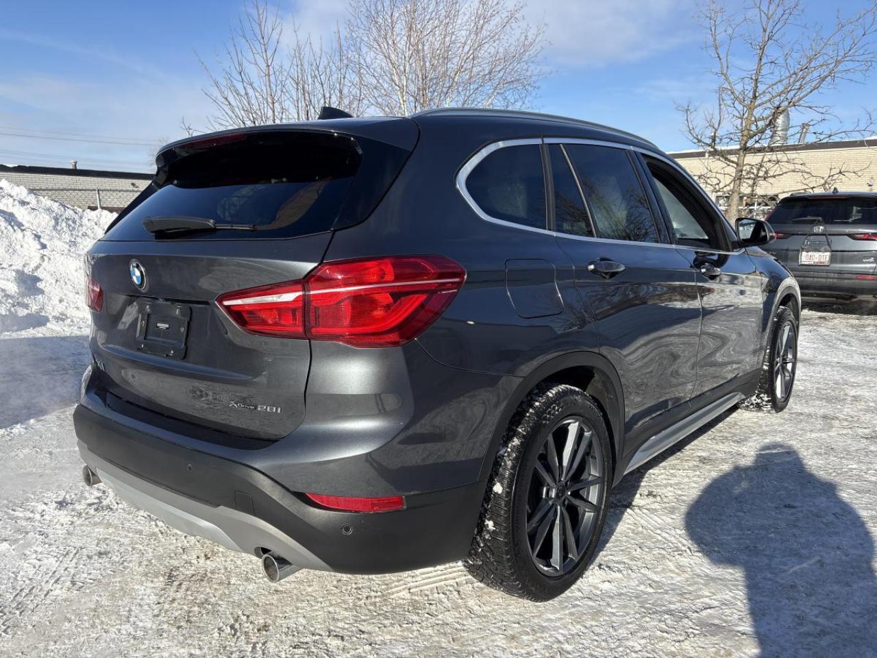 2019 BMW X1 xDrive28i AWD Photo