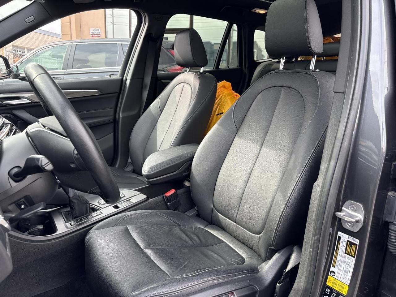 2019 BMW X1 xDrive28i AWD Photo