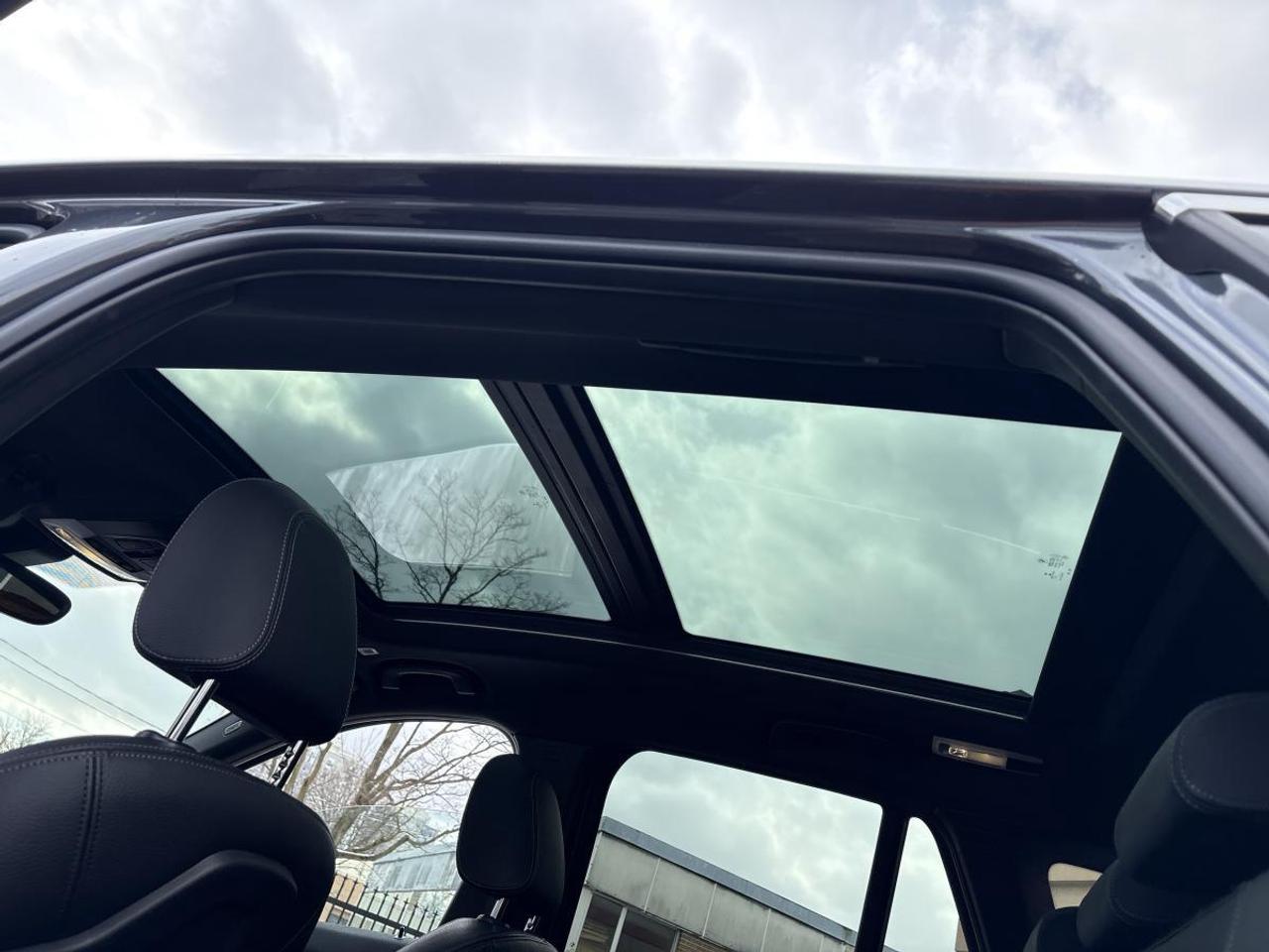 2019 BMW X1 xDrive28i AWD Photo