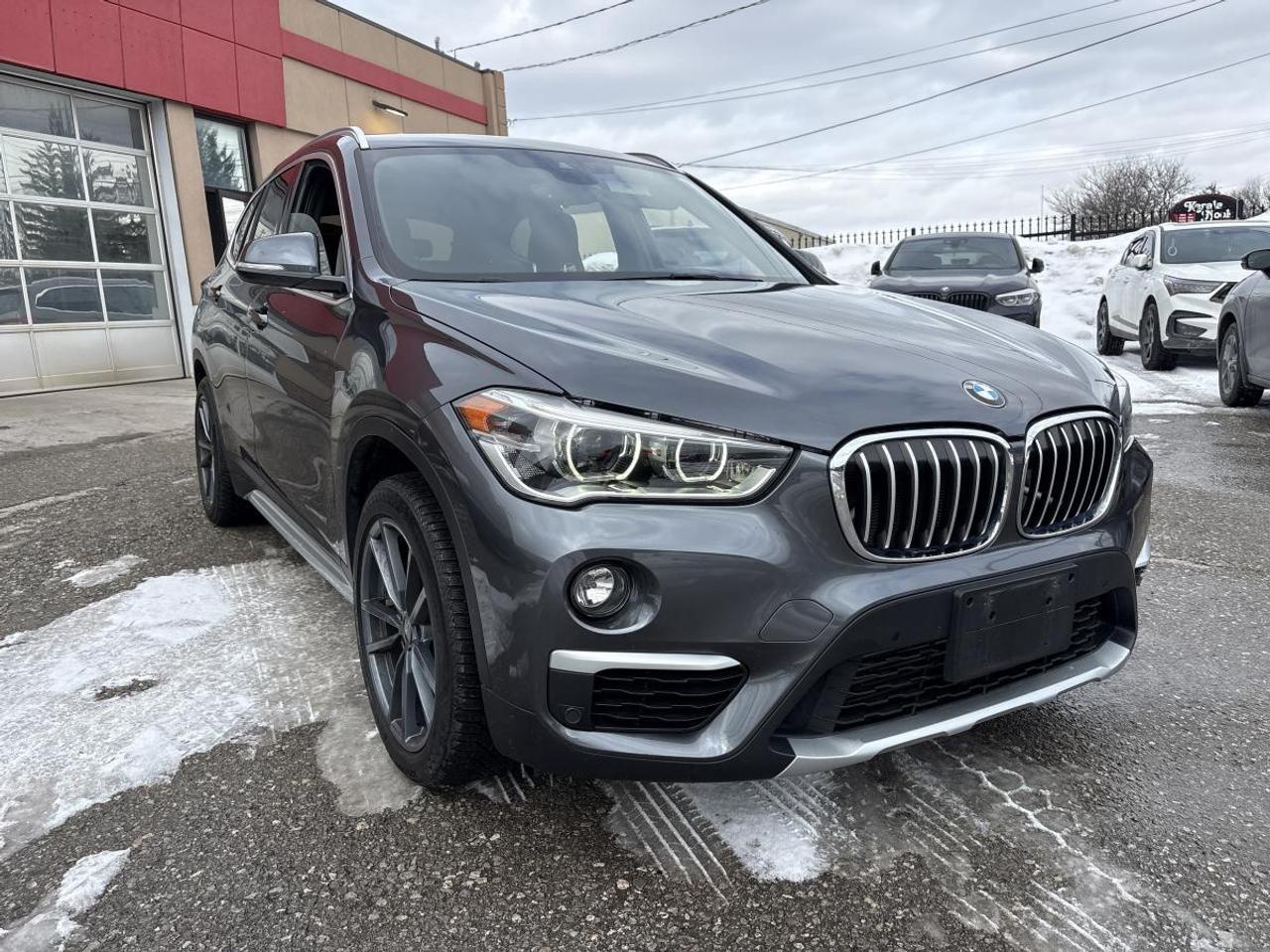 2019 BMW X1 xDrive28i AWD Photo
