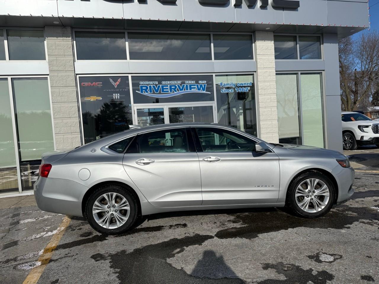 2015 Chevrolet Impala LT 2LT 4dr Sedan Photo