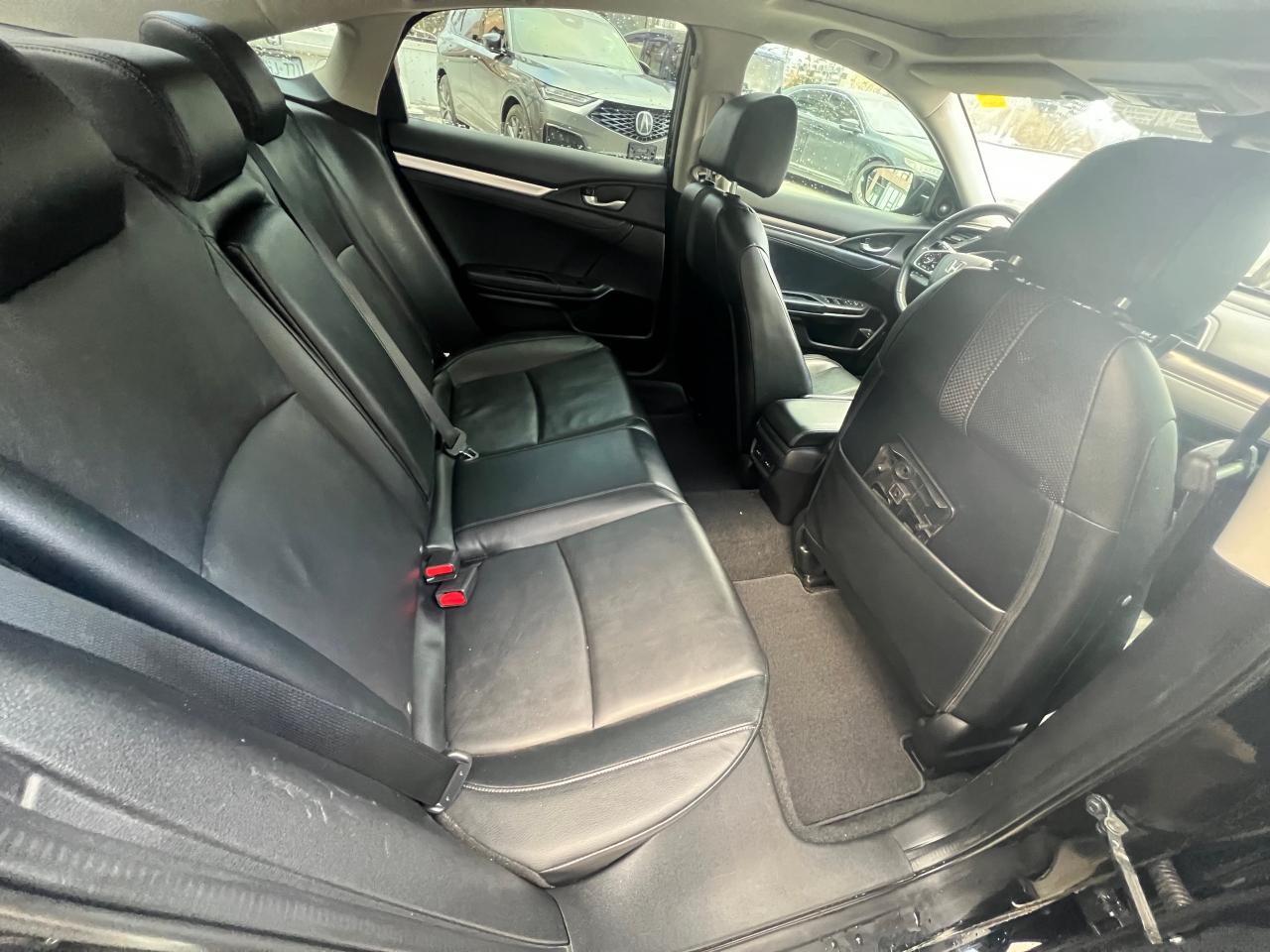 2020 Honda Civic Touring 4dr Sedan Photo