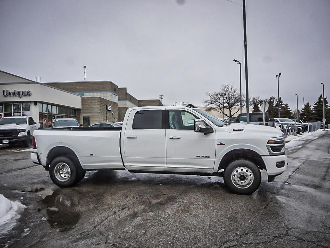 2026 RAM 3500  Photo