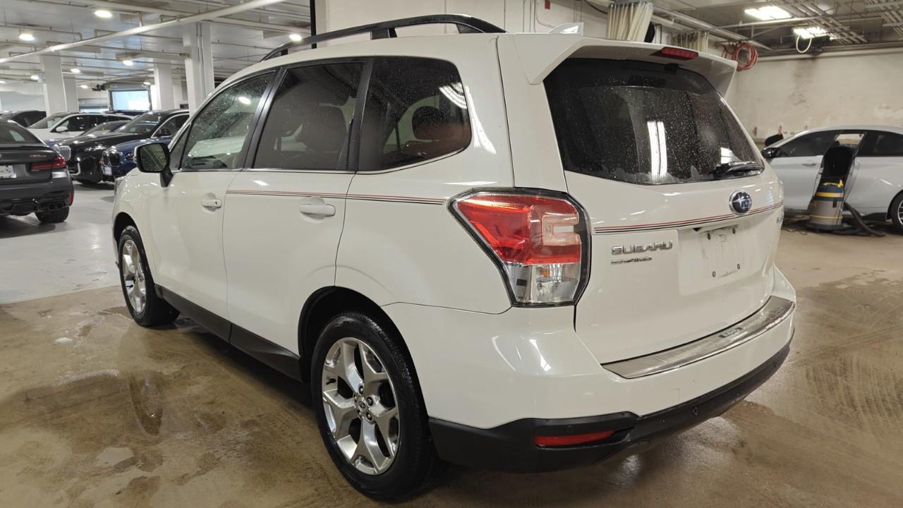 2017 Subaru Forester 2.5i Limited w/Technology Package Option (CVT) 4dr All-Wheel Drive Photo