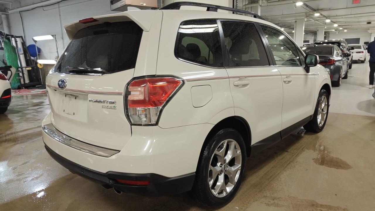 2017 Subaru Forester 2.5i Limited w/Technology Package Option (CVT) 4dr All-Wheel Drive Photo
