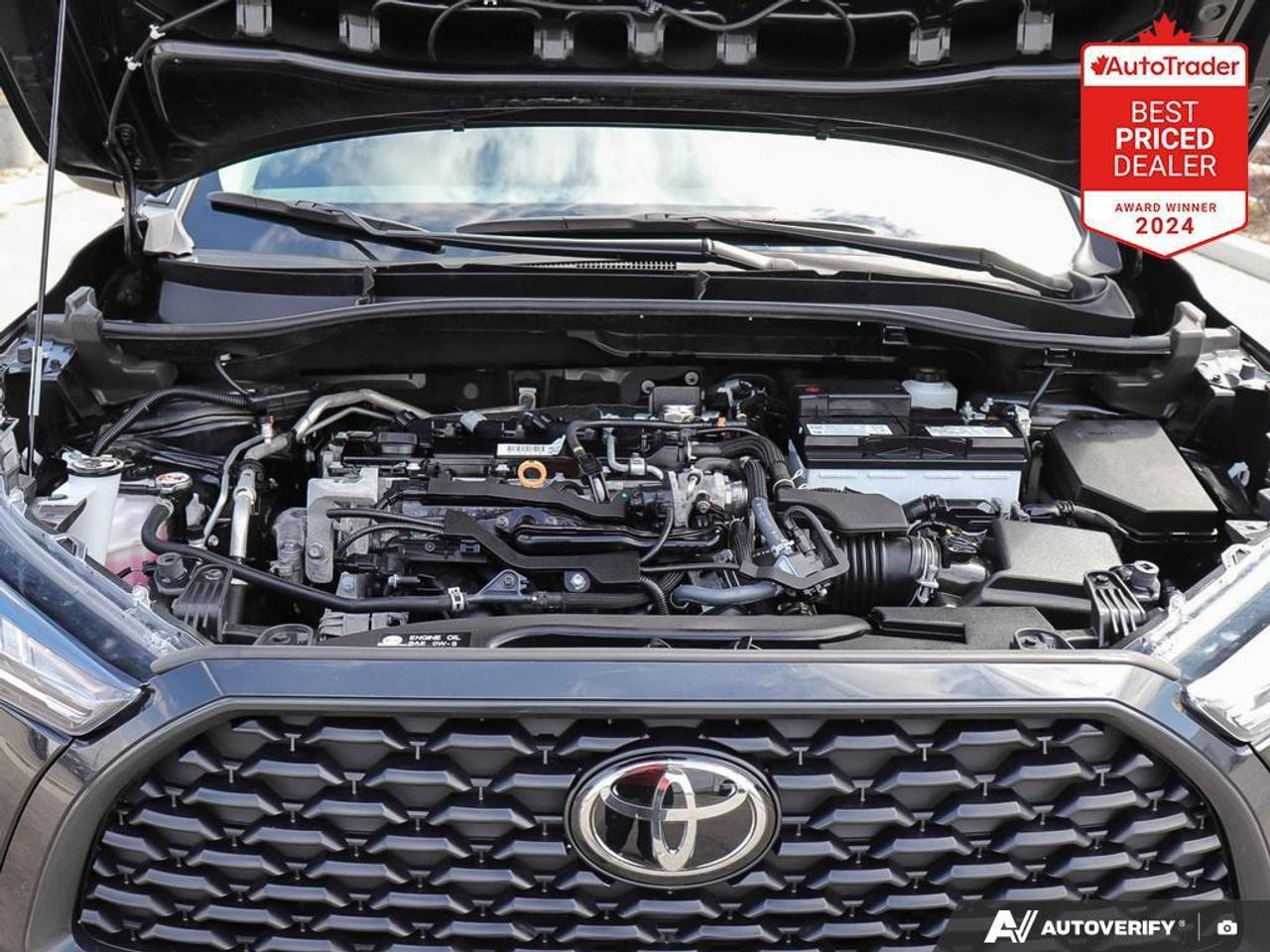 2025 Toyota Corolla Cross LE 4dr All-Wheel Drive Photo