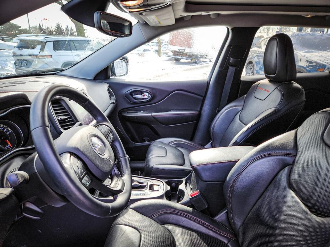 2020 Jeep Cherokee  Photo