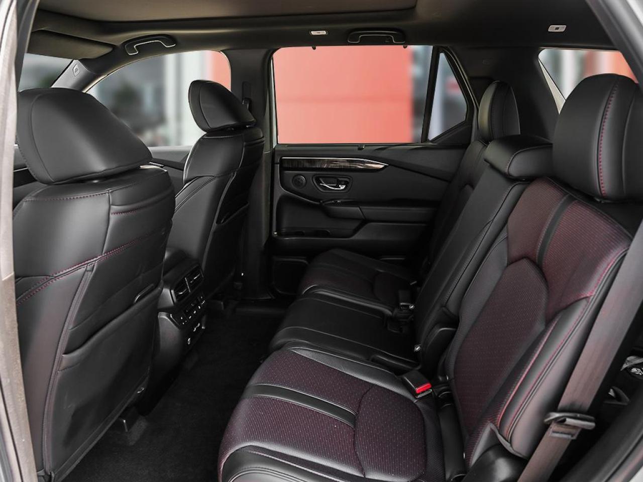 2025 Honda Pilot Black Edition 4dr All-Wheel Drive Photo