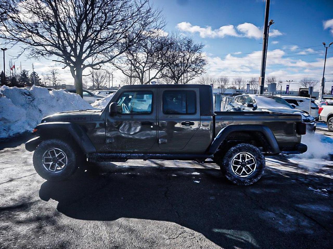 2026 Jeep Gladiator  Photo
