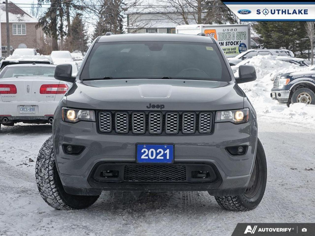 2021 Jeep Grand Cherokee Laredo 4dr 4x4 Photo