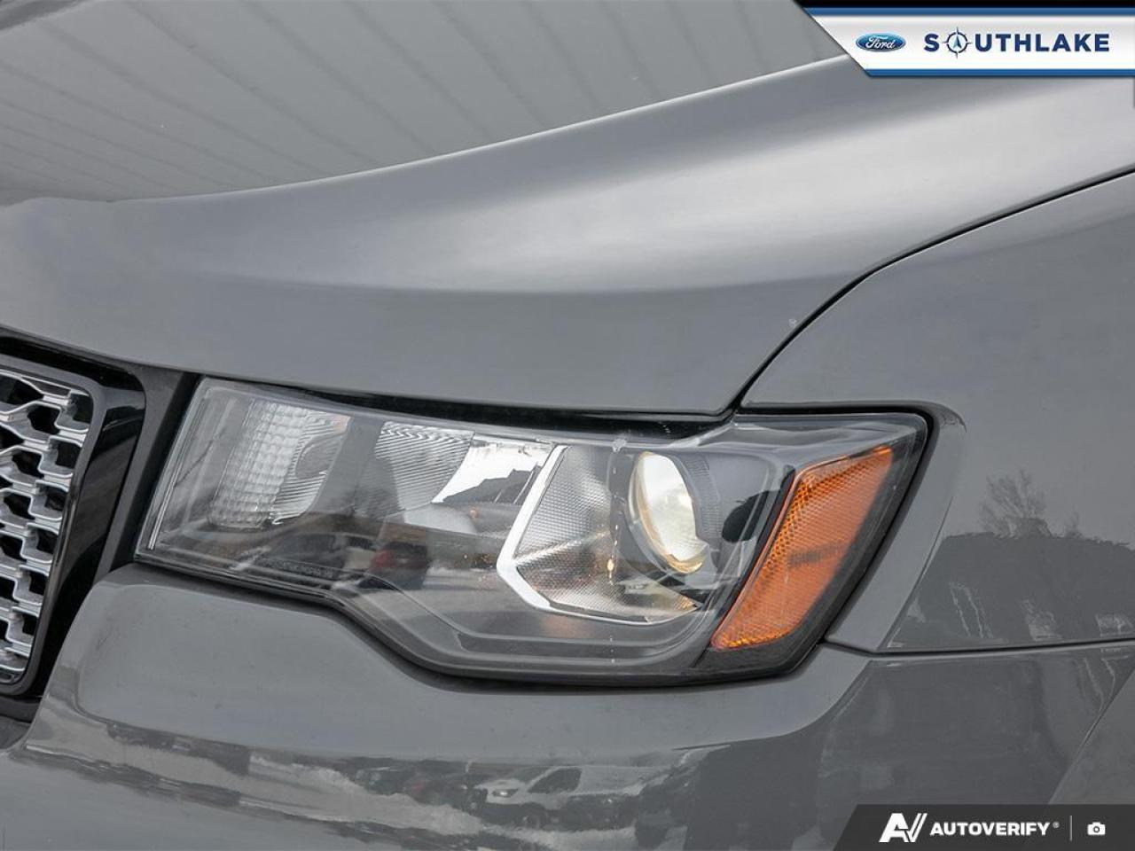 2021 Jeep Grand Cherokee Laredo 4dr 4x4 Photo