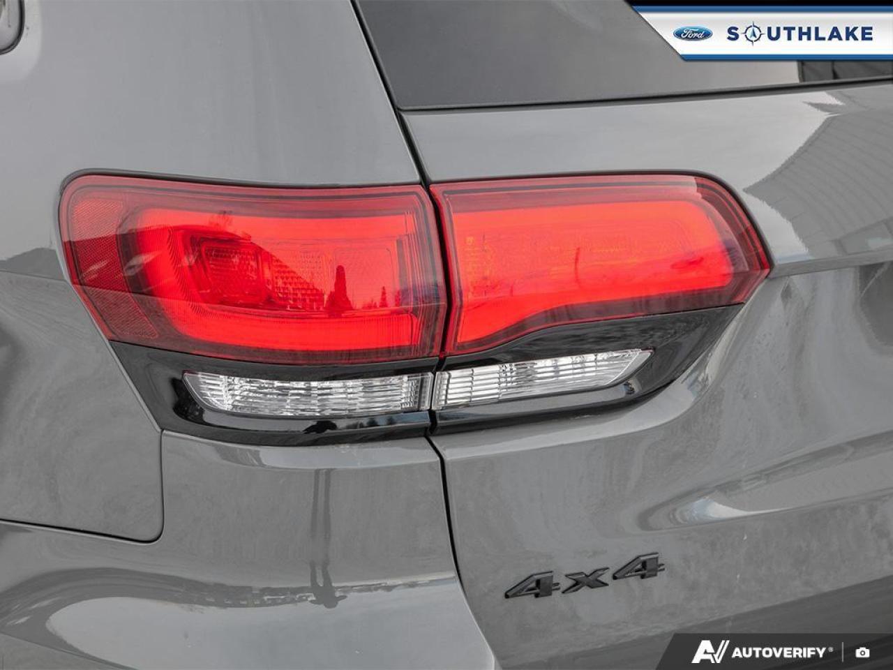 2021 Jeep Grand Cherokee Laredo 4dr 4x4 Photo