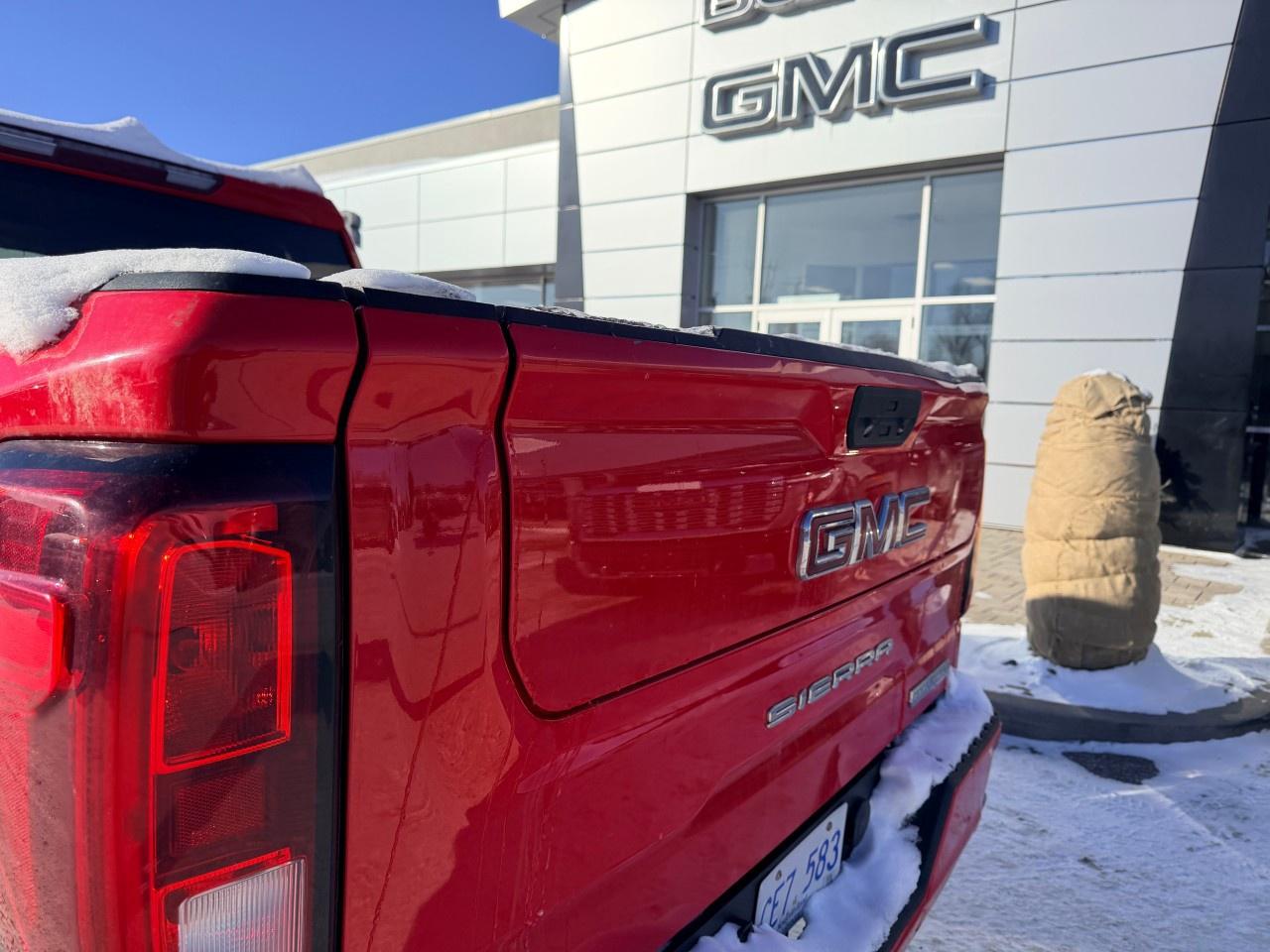 2021 GMC Sierra 1500 Crew Cab Short Box 4-Wheel Drive Elevation Photo
