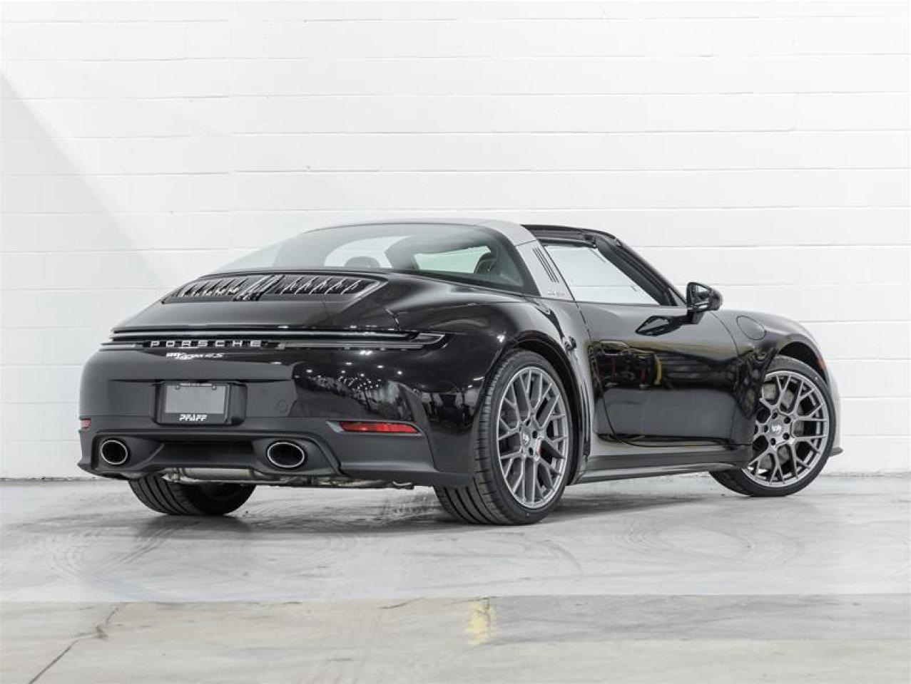 2026 Porsche 911  Photo