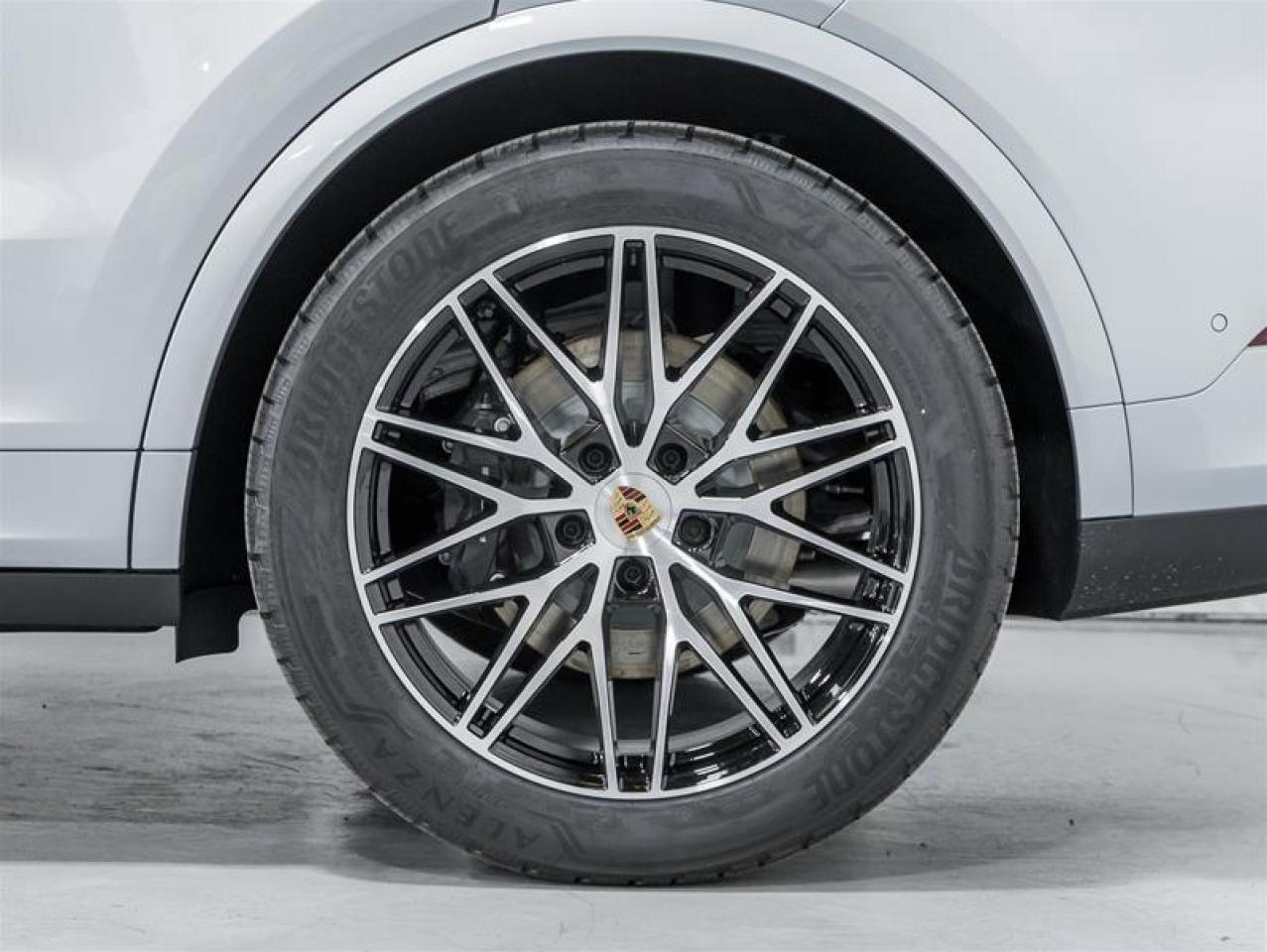 2026 Porsche Cayenne  Photo