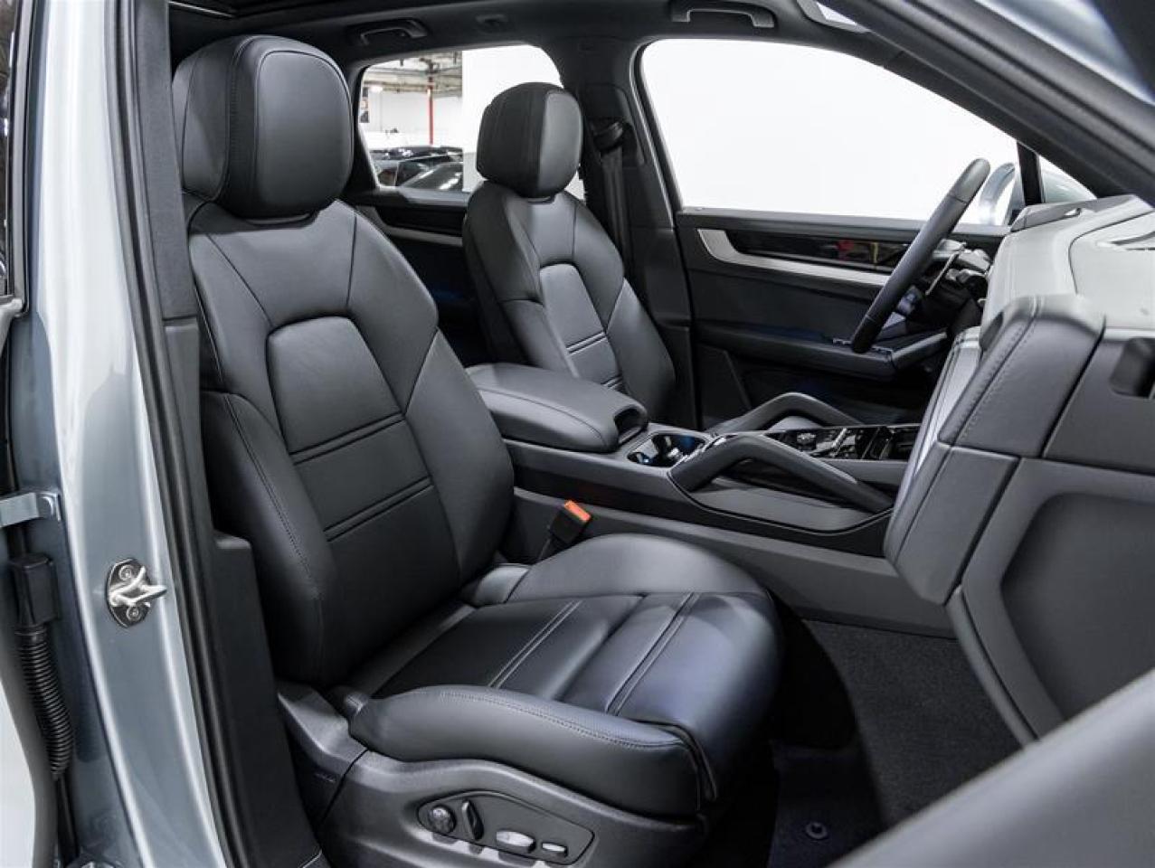 2026 Porsche Cayenne  Photo