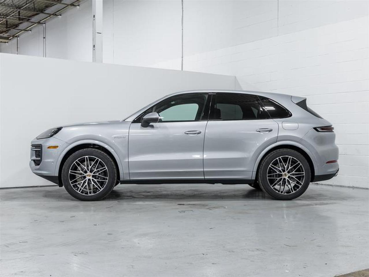 2026 Porsche Cayenne  Photo