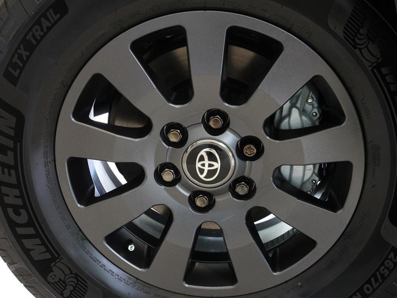 2026 Toyota Land Cruiser Base 4dr 4x4 Photo