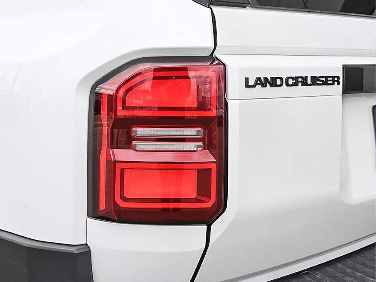 2026 Toyota Land Cruiser Base 4dr 4x4 Photo