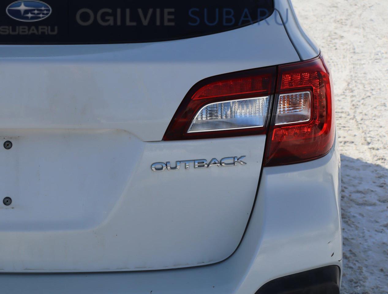 2018 Subaru Outback 2.5i Touring (CVT) 4dr All-Wheel Drive Photo