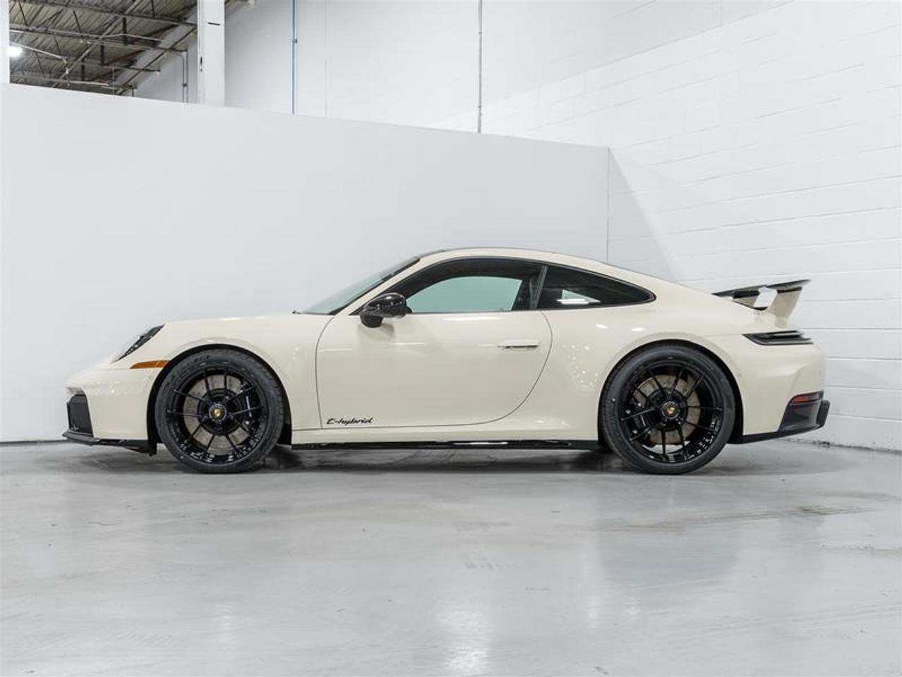 2026 Porsche 911  Photo