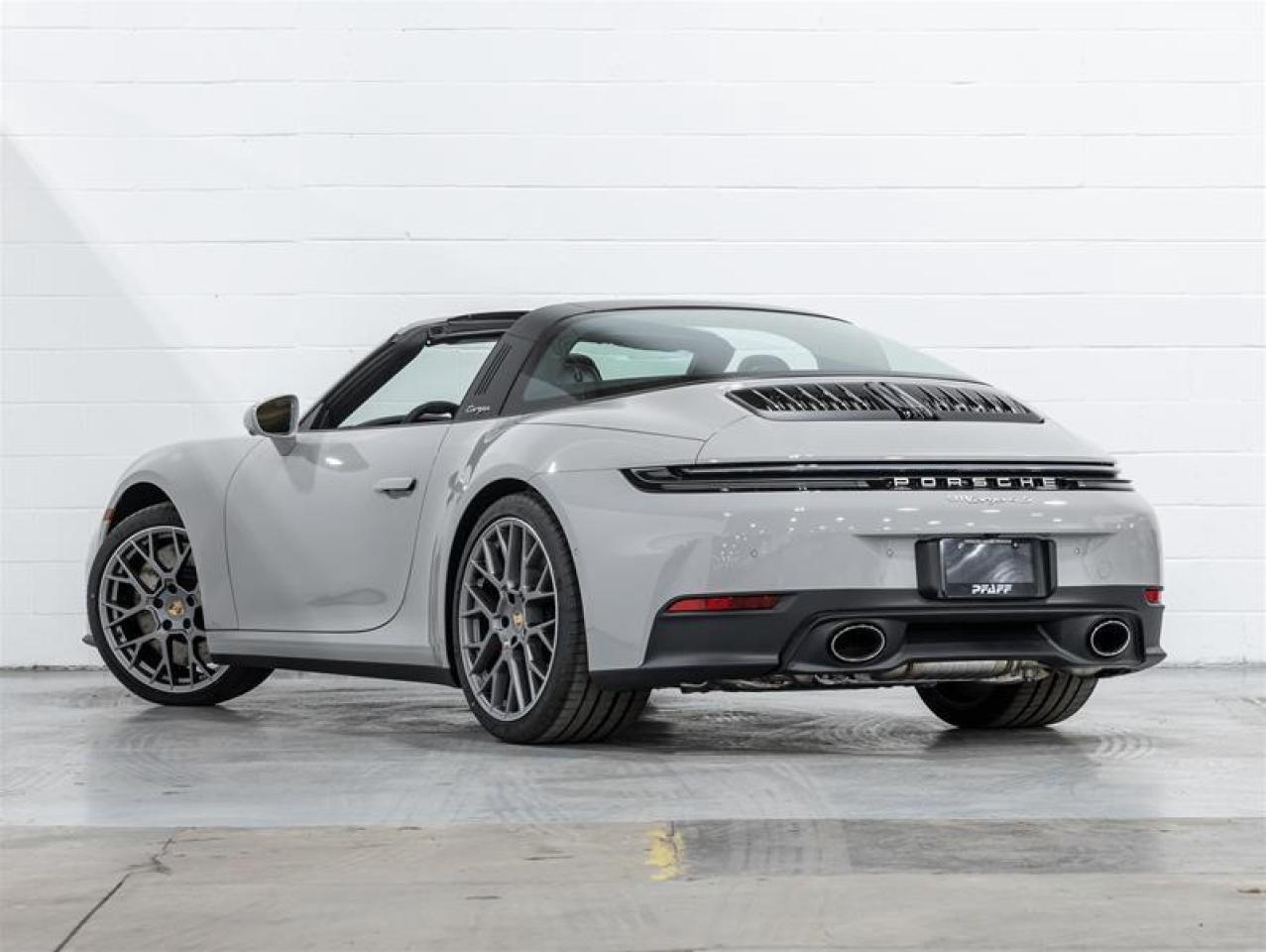 2026 Porsche 911  Photo