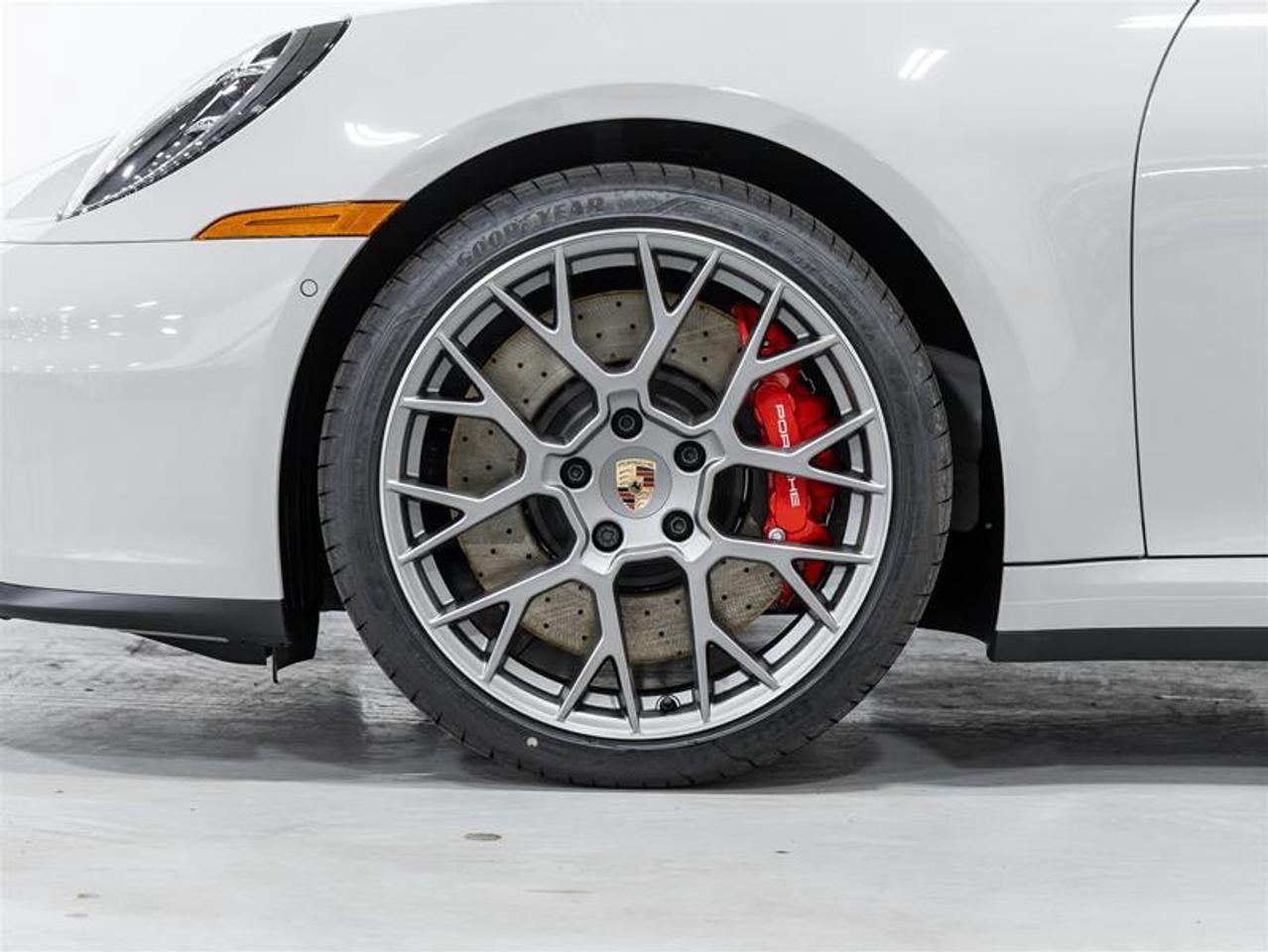 2026 Porsche 911  Photo