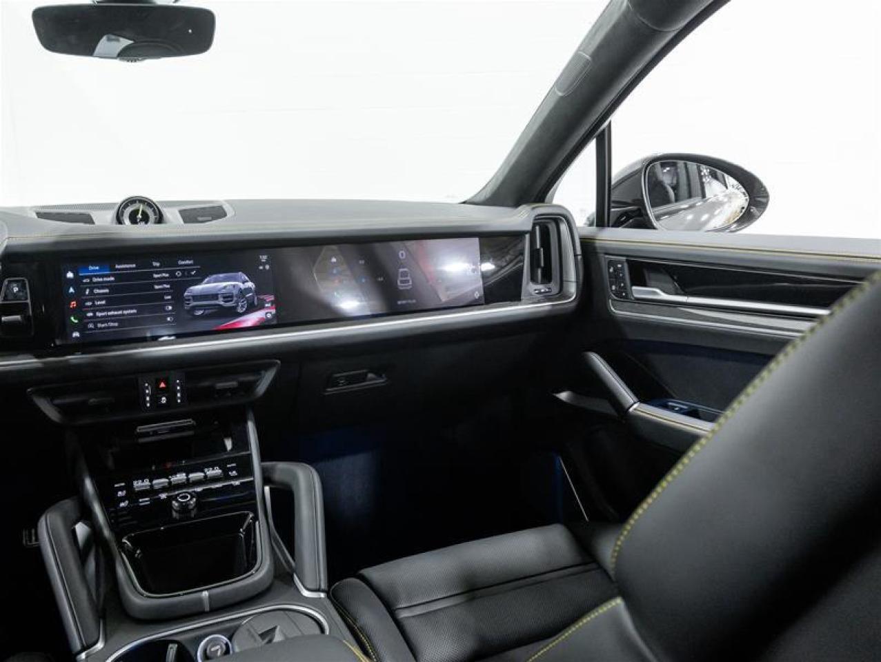 2026 Porsche Cayenne  Photo