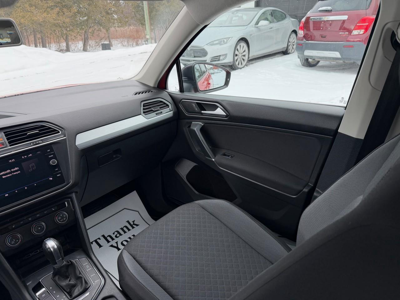 2018 Volkswagen Tiguan Trendline 4dr All-wheel Drive 4MOTION Photo