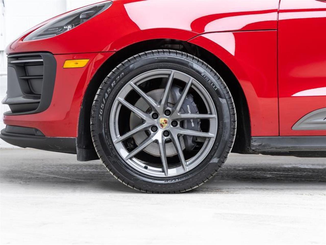 2025 Porsche Macan  Photo