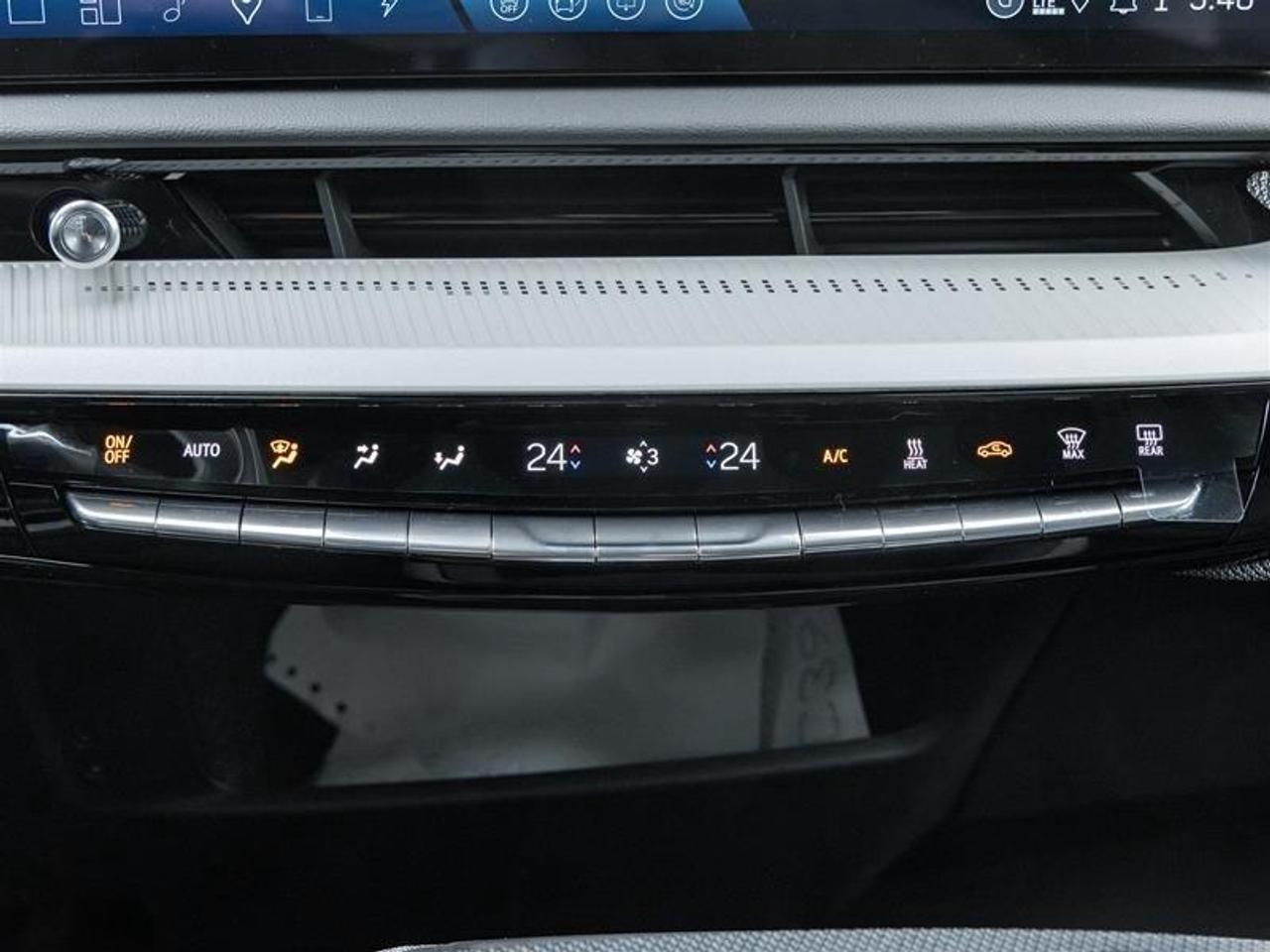 2026 Cadillac OPTIQ Luxury 4dr Photo