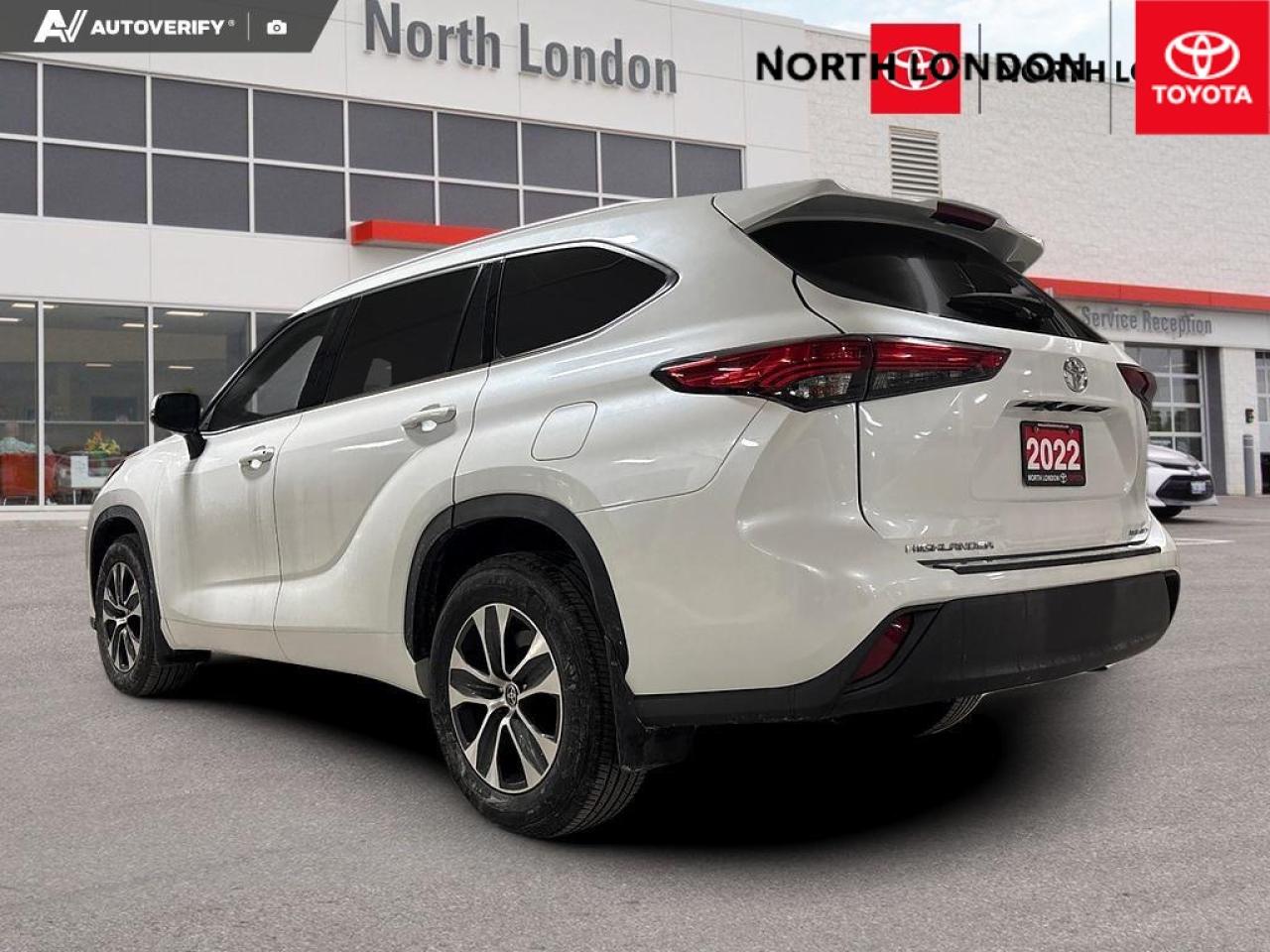 2022 Toyota Highlander XLE 4dr All-wheel Drive Photo