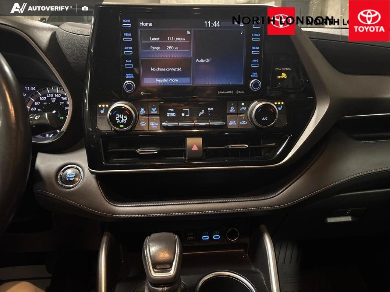 2022 Toyota Highlander XLE 4dr All-wheel Drive Photo