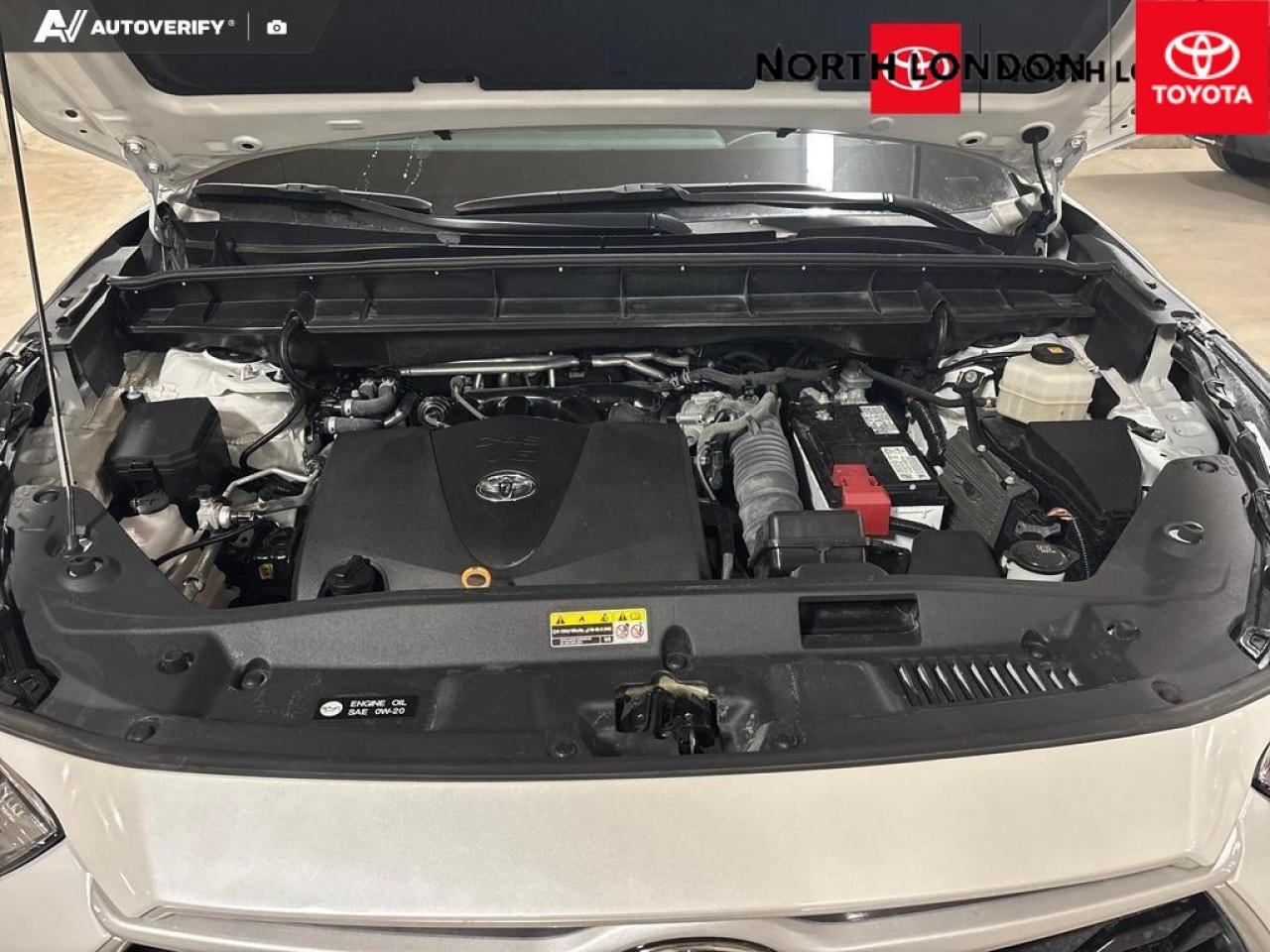 2022 Toyota Highlander XLE 4dr All-wheel Drive Photo