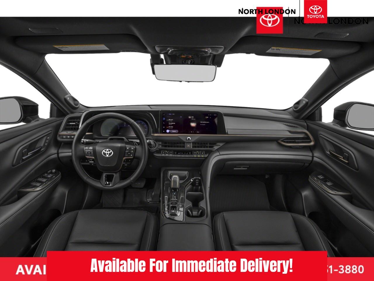 2026 Toyota Crown Signia Limited 4dr All-Wheel Drive Photo4