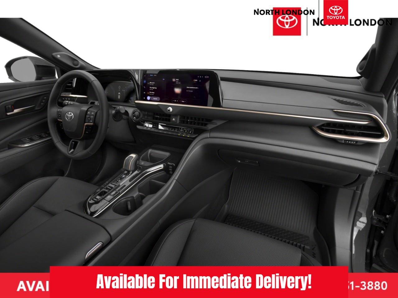 2026 Toyota Crown Signia Limited 4dr All-Wheel Drive Photo