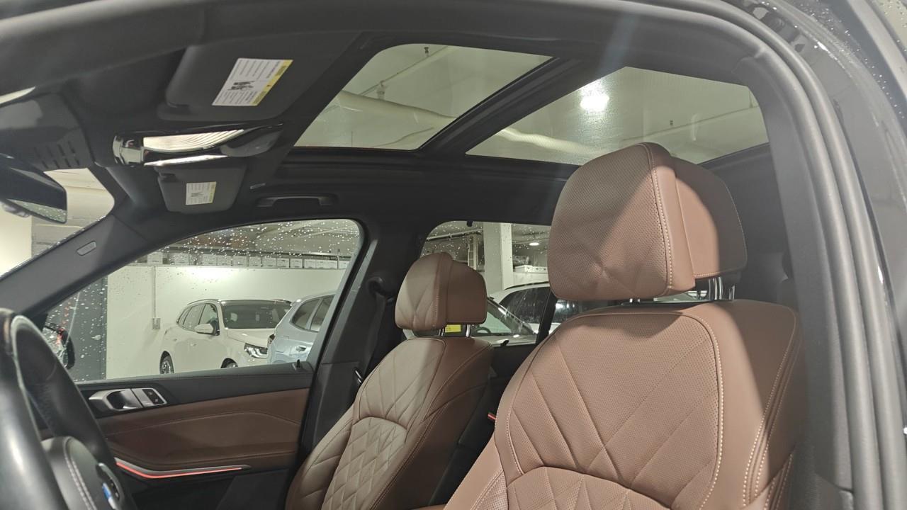 2024 BMW X5 xDrive40i 4dr All-Wheel Drive Sports Activity Vehicle Photo