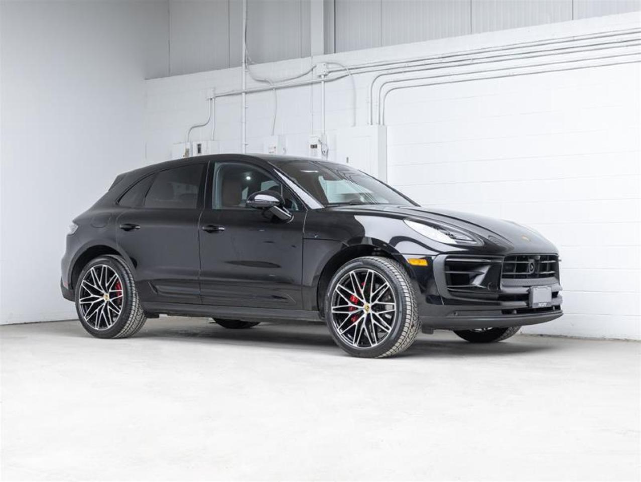 2025 Porsche Macan  Photo