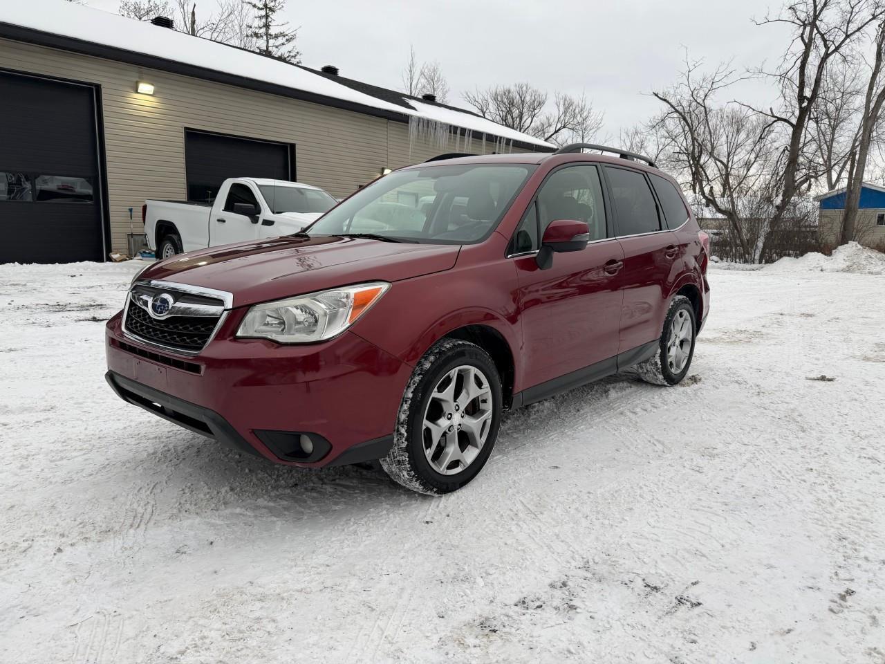 2015 Subaru Forester 2.5i Limited Package w/Technology Pkg Option (CVT) 4dr All-Wheel Drive Photo0