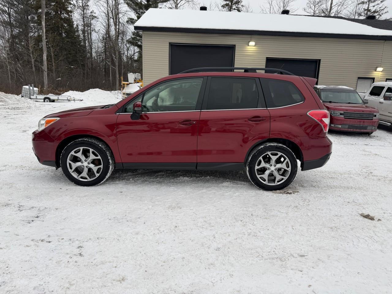 2015 Subaru Forester 2.5i Limited Package w/Technology Pkg Option (CVT) 4dr All-Wheel Drive Photo