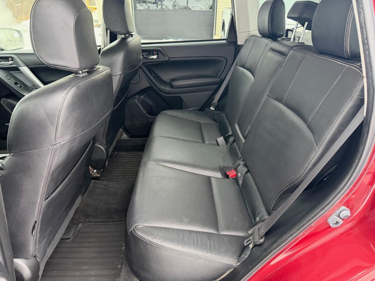 2015 Subaru Forester 2.5i Limited Package w/Technology Pkg Option (CVT) 4dr All-Wheel Drive Photo