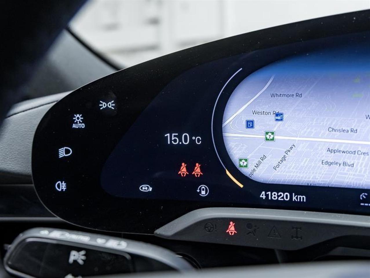 2022 Porsche Taycan  Photo