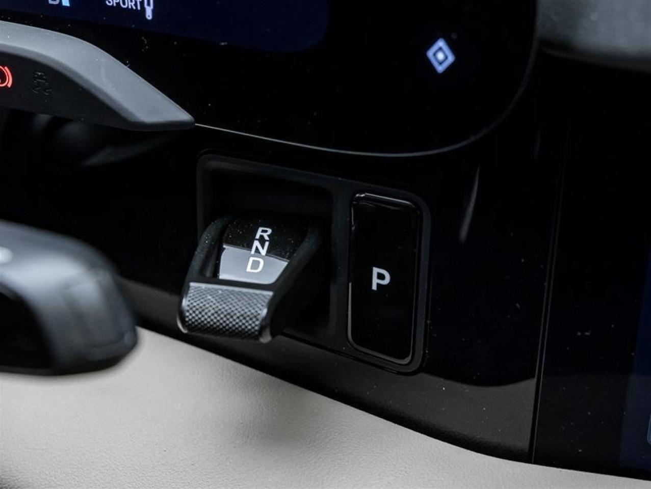 2022 Porsche Taycan  Photo