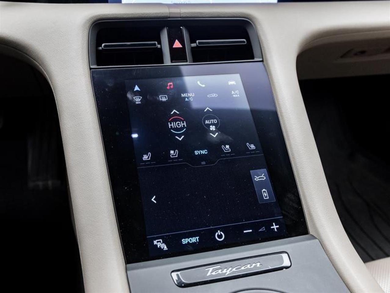 2022 Porsche Taycan  Photo
