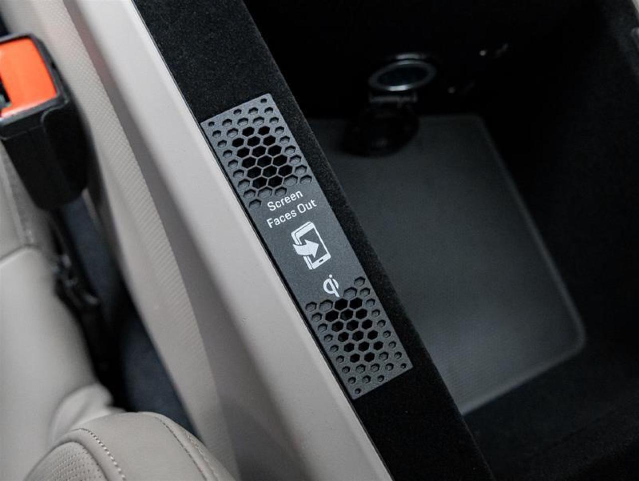 2022 Porsche Taycan  Photo