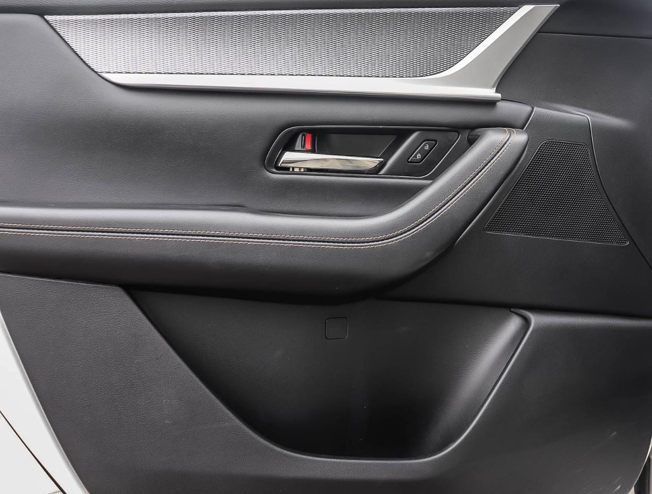 2025 Mazda CX-70 MHEV GT 4dr i-ACTIV All-Wheel Drive Sport Utility Photo