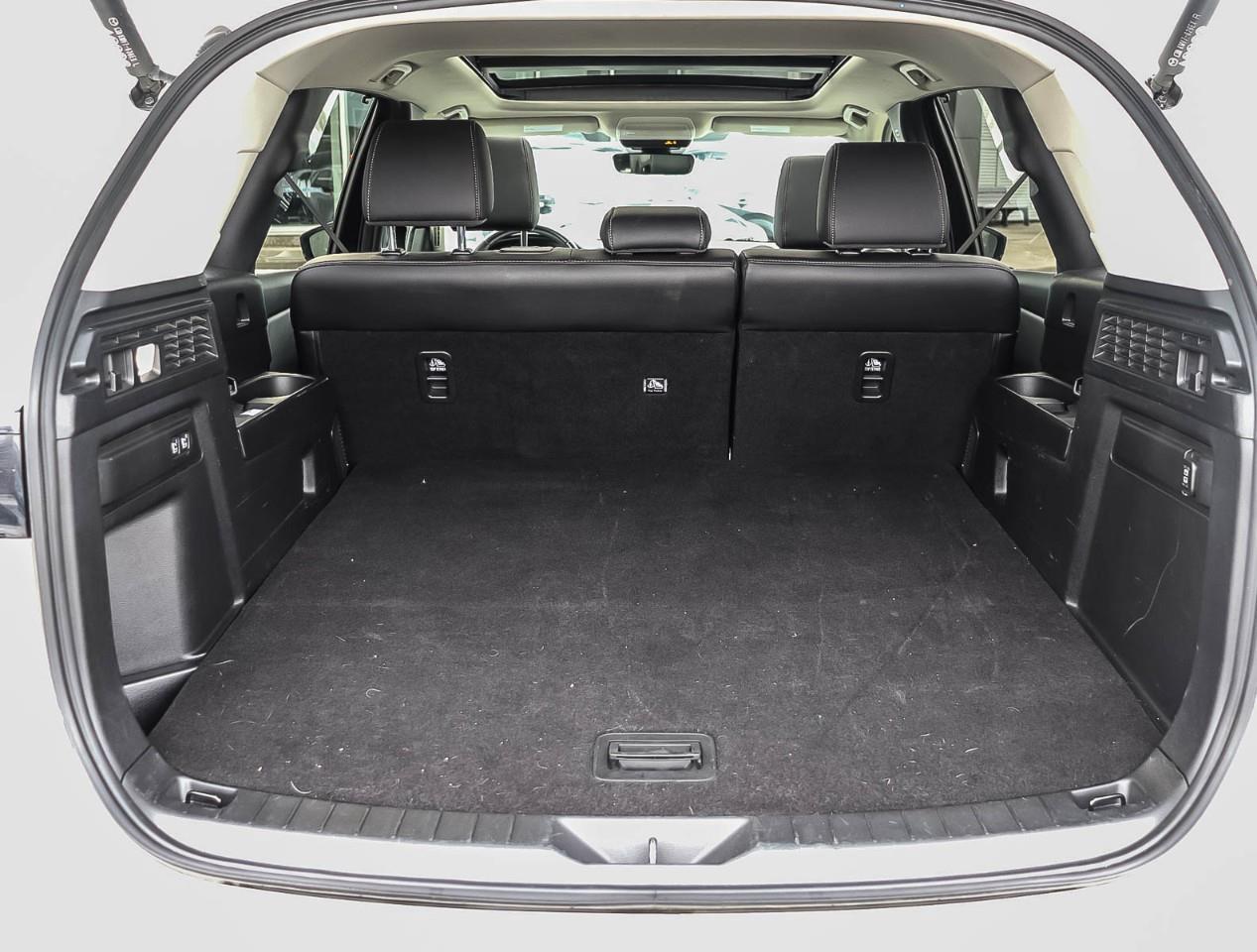 2025 Mazda CX-70 MHEV GT 4dr i-ACTIV All-Wheel Drive Sport Utility Photo