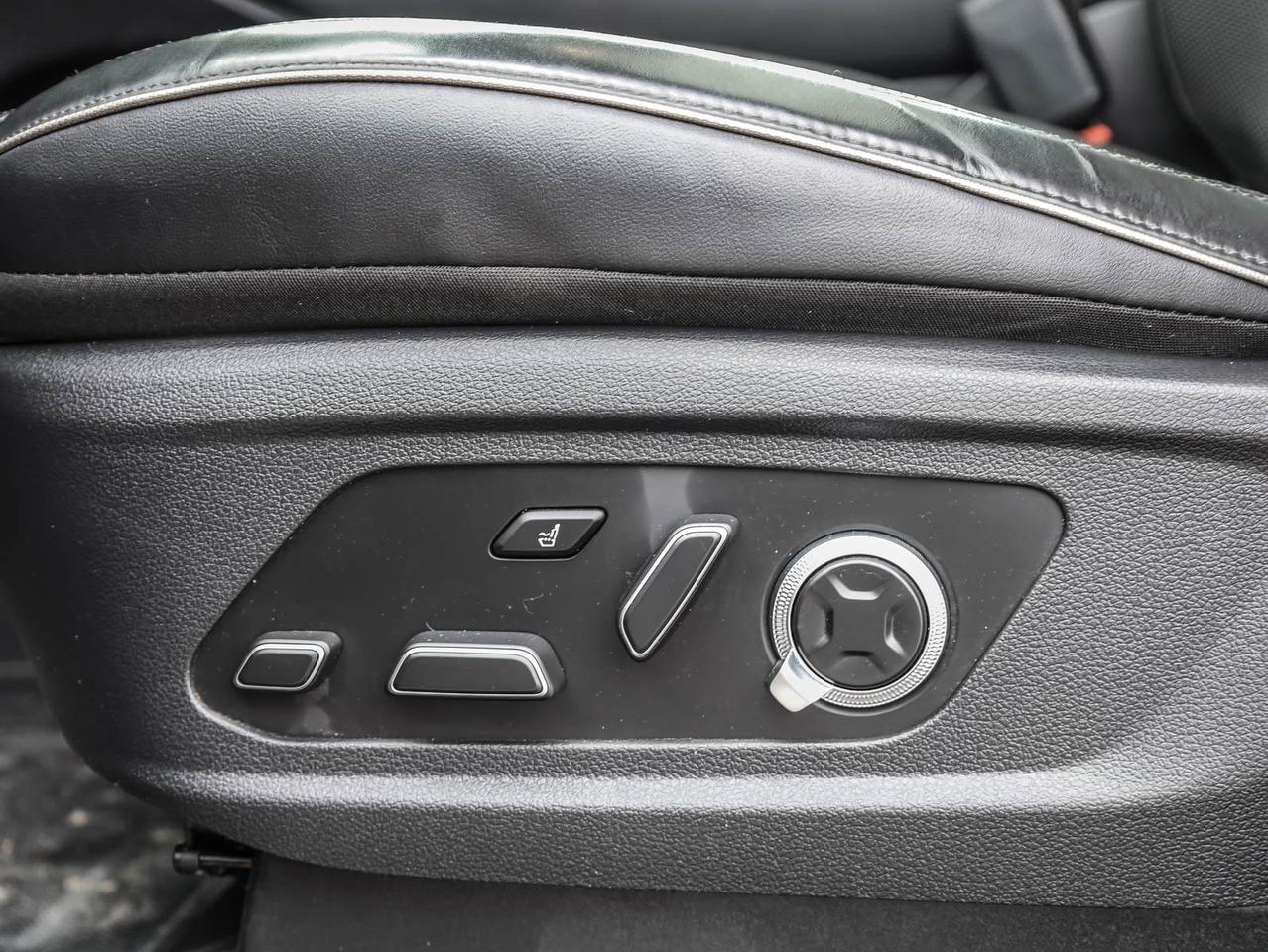 2024 Hyundai PALISADE Ultimate Calligraphy 4dr All-Wheel Drive Photo