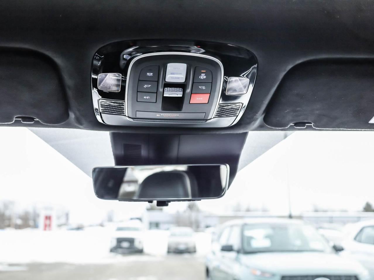 2024 Hyundai PALISADE Ultimate Calligraphy 4dr All-Wheel Drive Photo